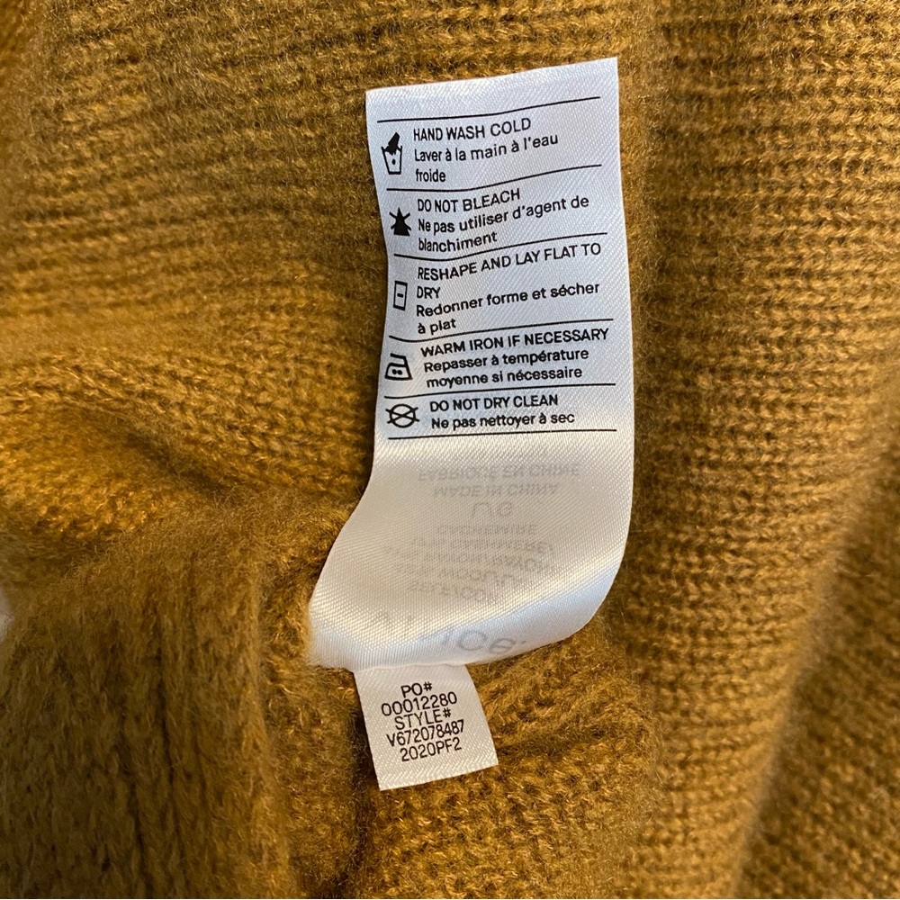 Vince Wool & Cashmere Camel Color Turtleneck - Picture 8 of 11